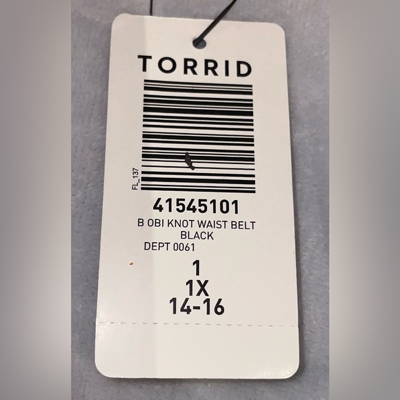 Torrid NWT Women 1X Black Faux Leather Knot Obi Belt Wide Elastic Stretch 14-16 - Picture 4 of 7